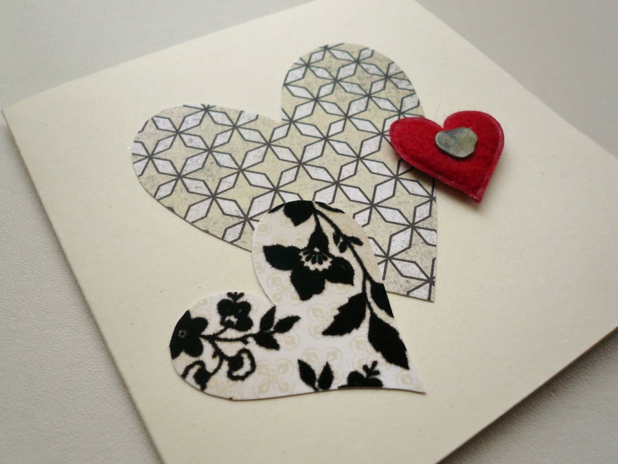 Black, Cream and Red Heart Sea Slate Embellished Greetings Card