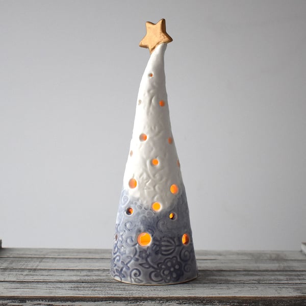 A300 Ceramic Christmas Tree Tea Light Holder (UK postage free)