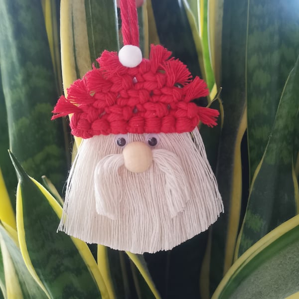 Christmas Tree Macrame Ornament - Red Santa