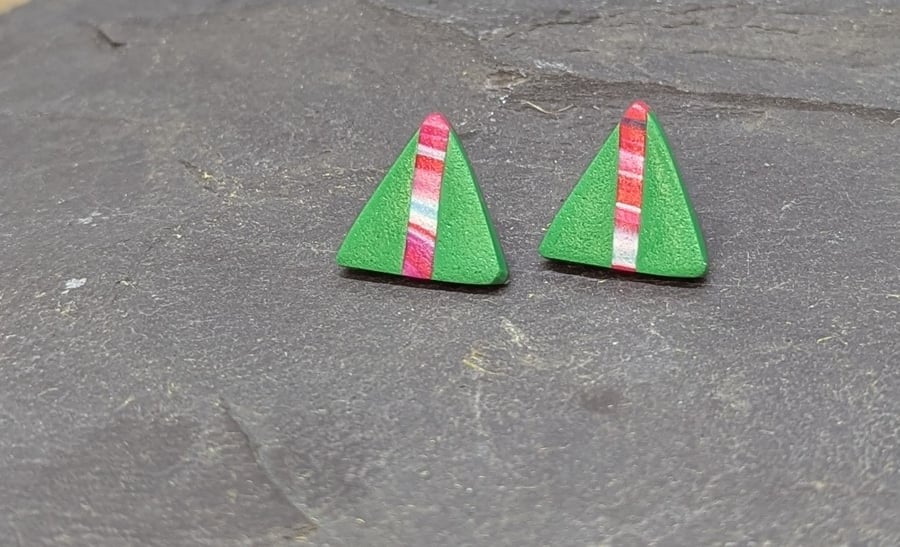 Handmade Green triangle studs, with decorative stripe.