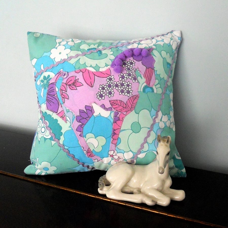 SALE Horse cushion - for you Horse ' y types!