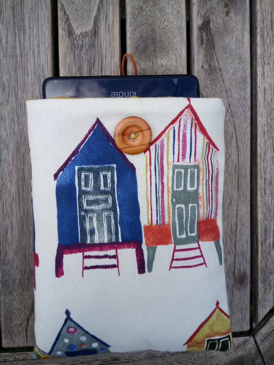 Kindle paperwhite cover beach huts 