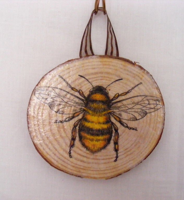 Decoupaged Bee Wall hanging