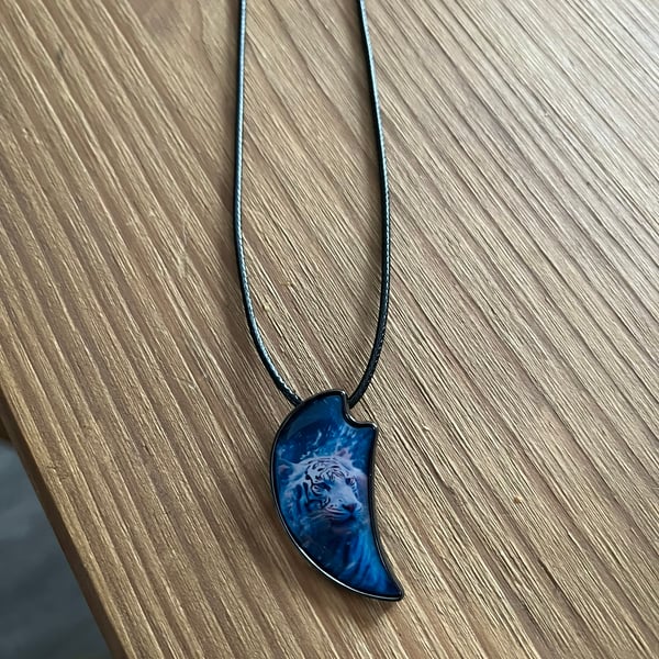 animal pendant