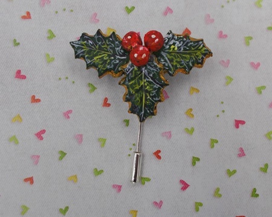 Christmas HOLLY & RED BERRIES PIN Xmas Lapel Brooch HANDMADE HAND PAINTED