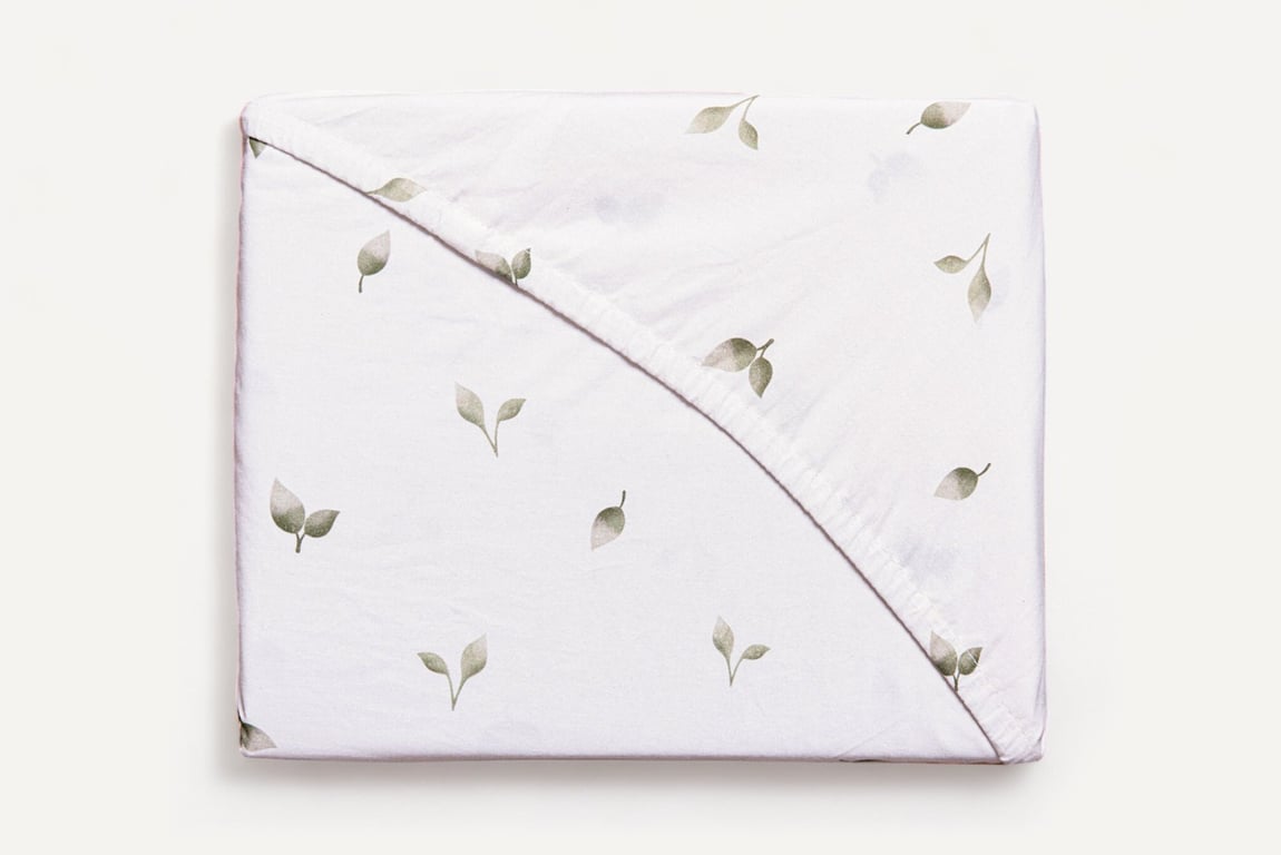 Little Leaf Fitted Bed Sheet, 200TC, Bed Sheet by Nestie. 100% Cotton
