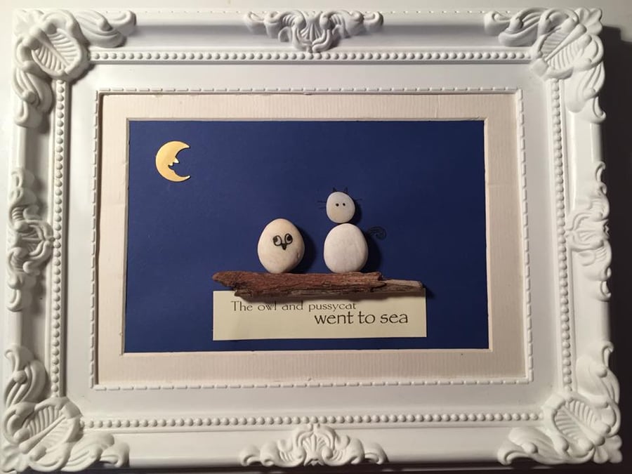 Owl and Pussycat pebble art picture