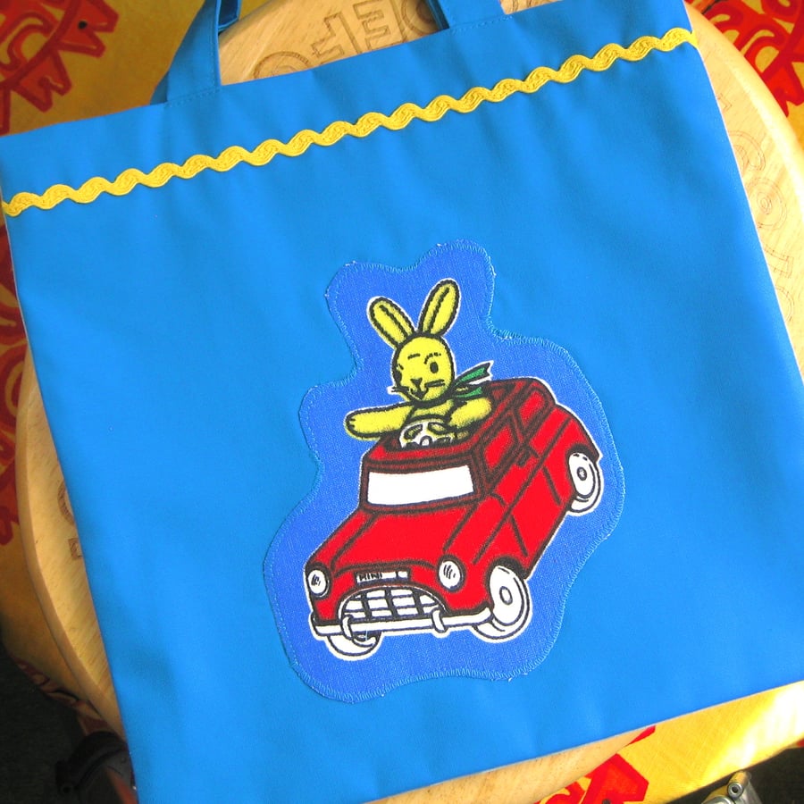 Kid's Tote Bag, Bunny Driving Car