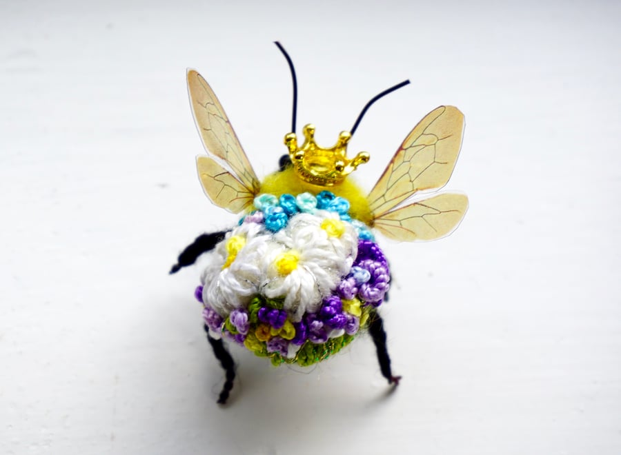 Embroidered Queen Bee 
