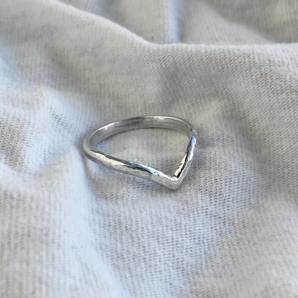 Hammered Wishbone Ring
