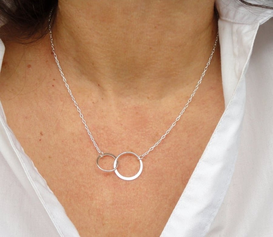 Sterling silver eternity circle necklace