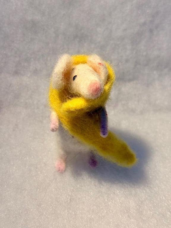 Felted mouse - white with yellow scarf
