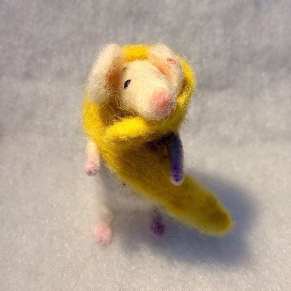 Felted mouse - white with yellow scarf