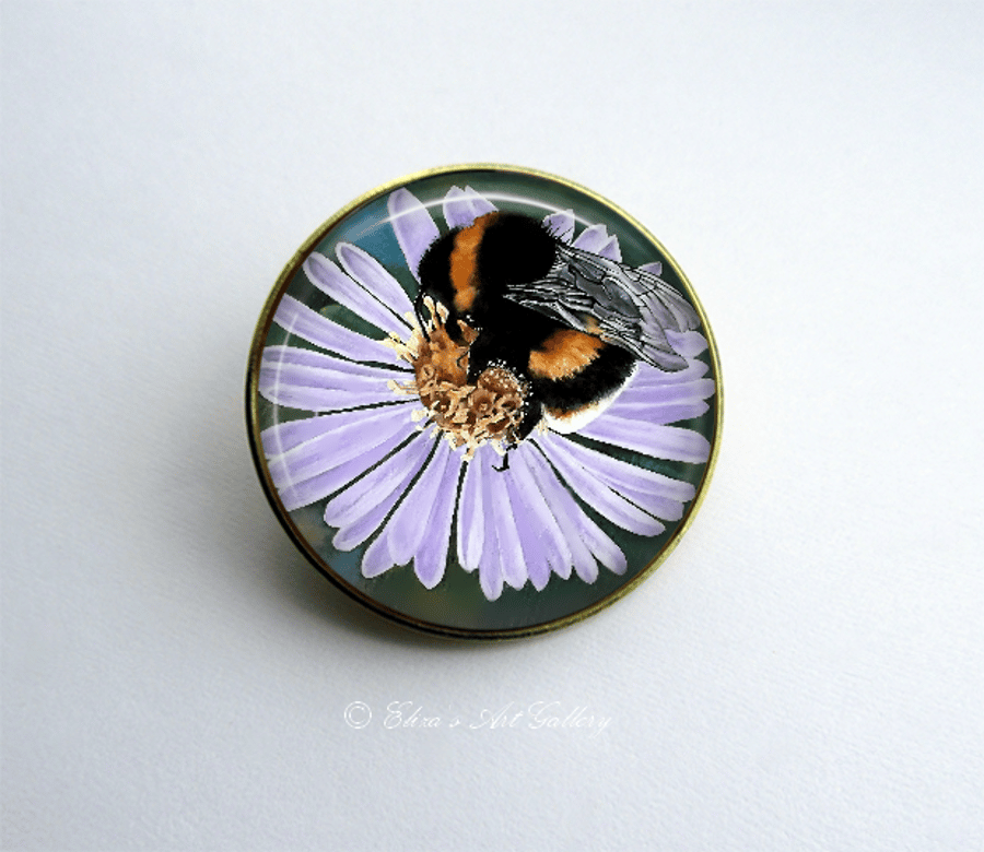 Gold Tone Bee on Flower Art Brooch