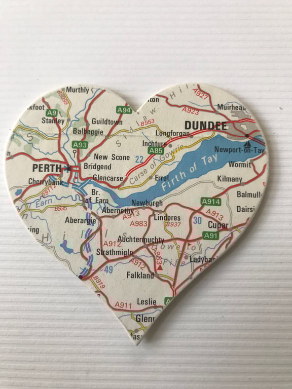 PERTH & DUNDEE Vintage map art. 4” white frame. Scottish places. 