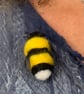 Bumblebee brooch - Image 5