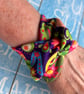 Wide cuff bracelet in retro design fabric - Image 3