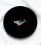 Resin Shell Dolphin Brooch with Faux Pearl – Ocean-Inspired Design - Image 2