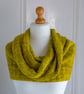 Cowl knitting pattern suitable for confident beginner, with 3 different options - Image 2