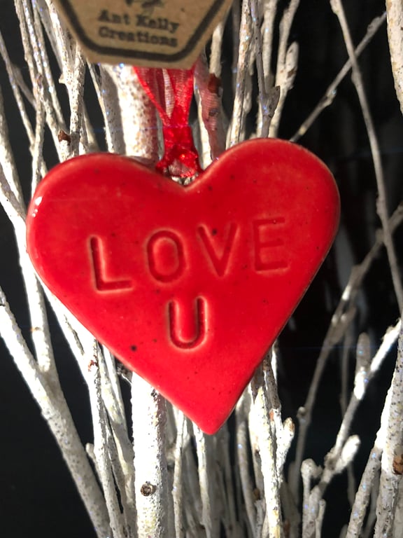 LOVE U glossy red heart hanging decoration - medium