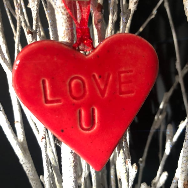 LOVE U glossy red heart hanging decoration - medium