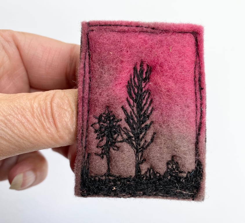 Upcycled tree sunrise brooch pin or badge. 