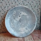 Moon side plate-grey