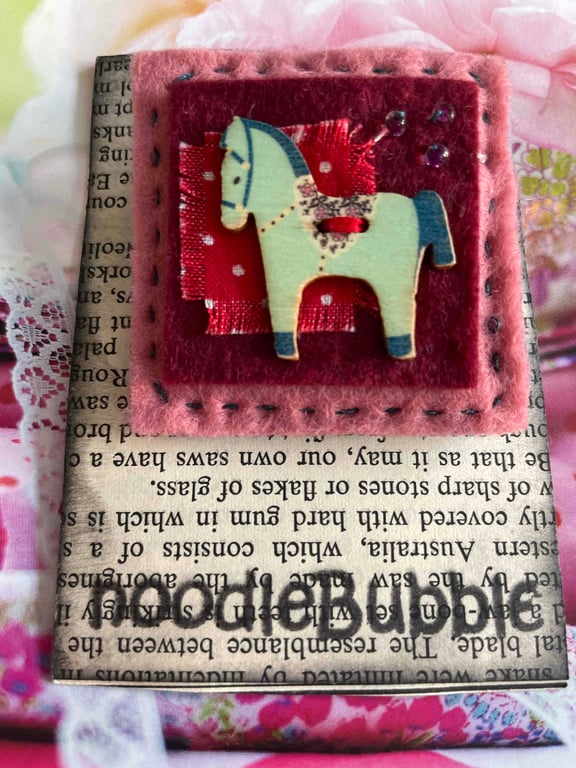 Dala Horse on dotty red Brooch
