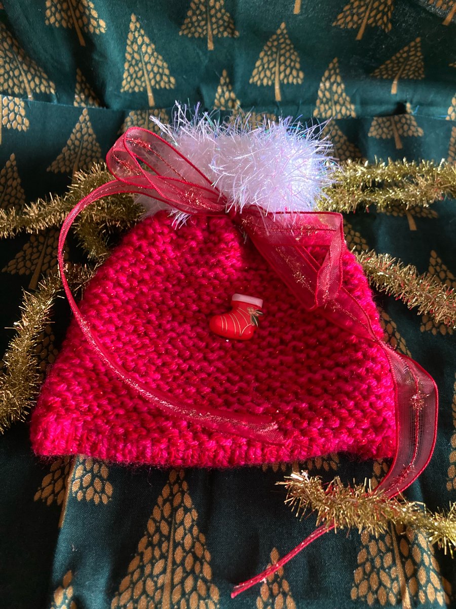 Dark shimmer pink Christmas knitted gift bag