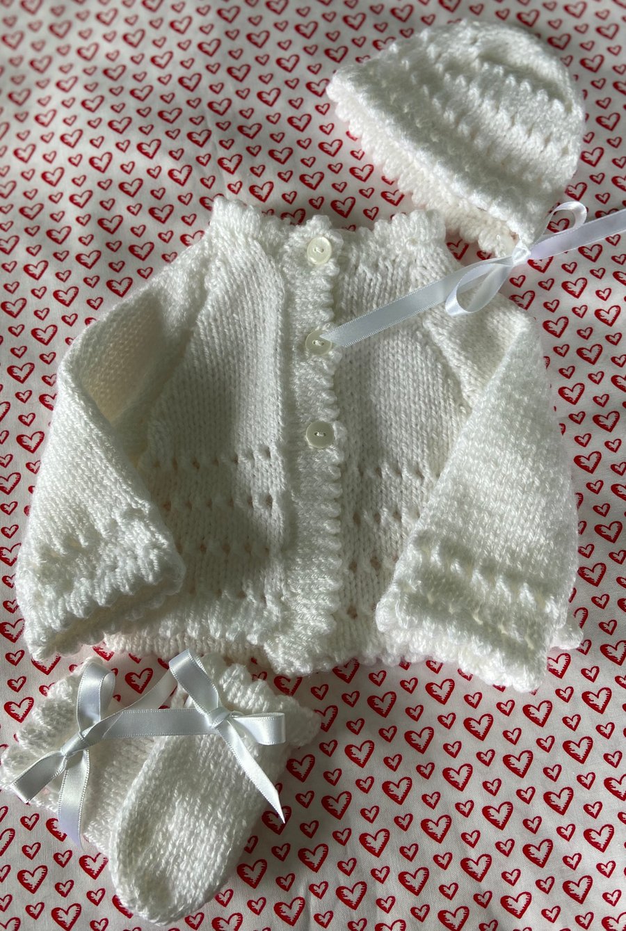 Hand  Knitted Three piece premature new baby set 