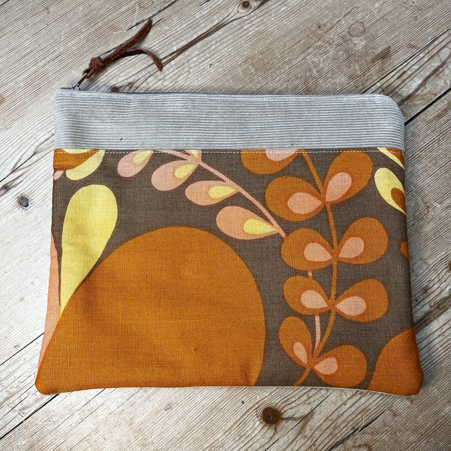 Reclaimed retro floral book pouch zip bag with waste materials