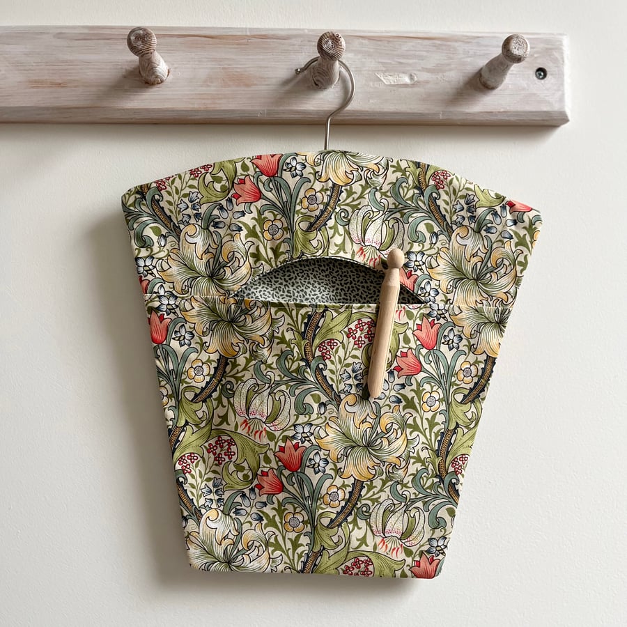 Peg Bag - William Morris Golden Lily with leopard print lining 