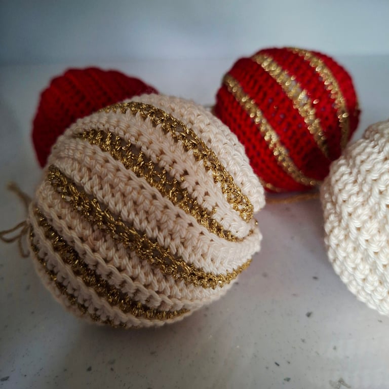 Crocheted Christmas baubles - red, cream & gold