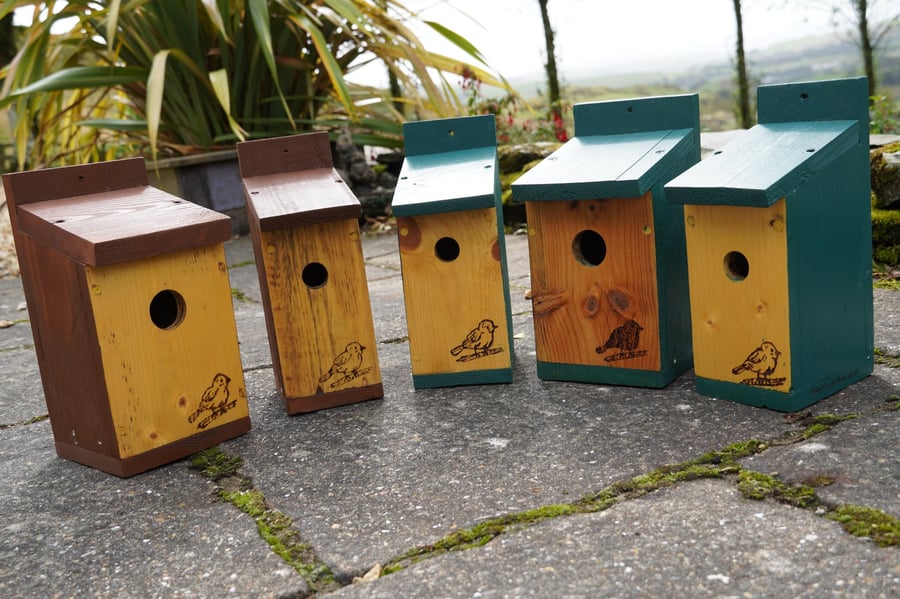 Pallet Wood Nest Box