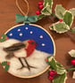 Needle felted robin in the snow home decoration  - Image 2