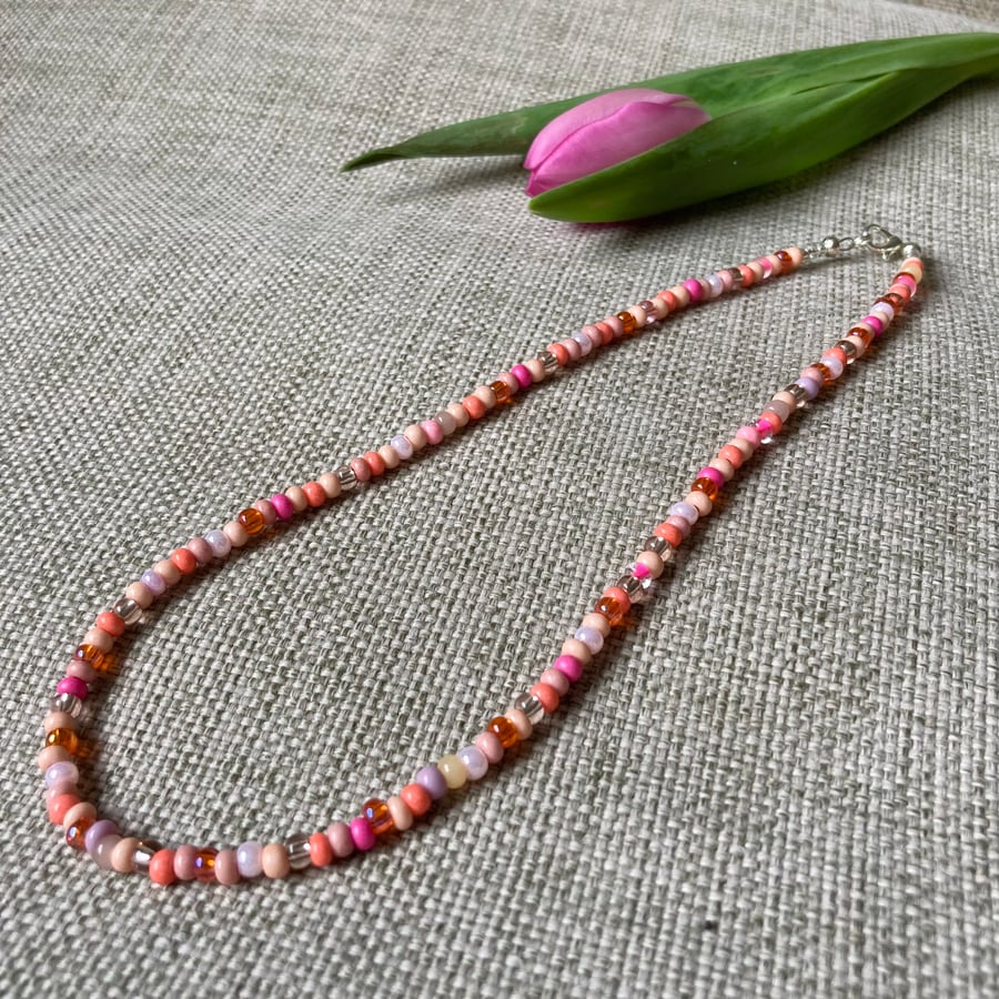 Shades of coral pinks beaded necklace, seed beads
