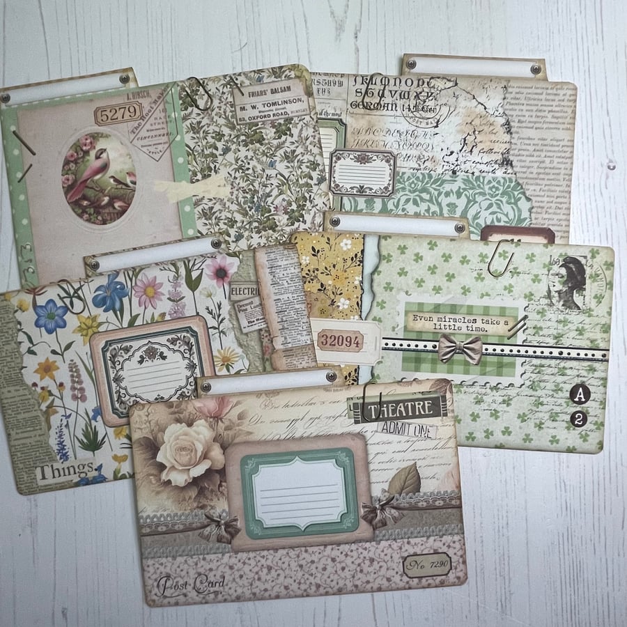 Ephemera - File Folders and Pockets by Carolee Crafts PB8 0039