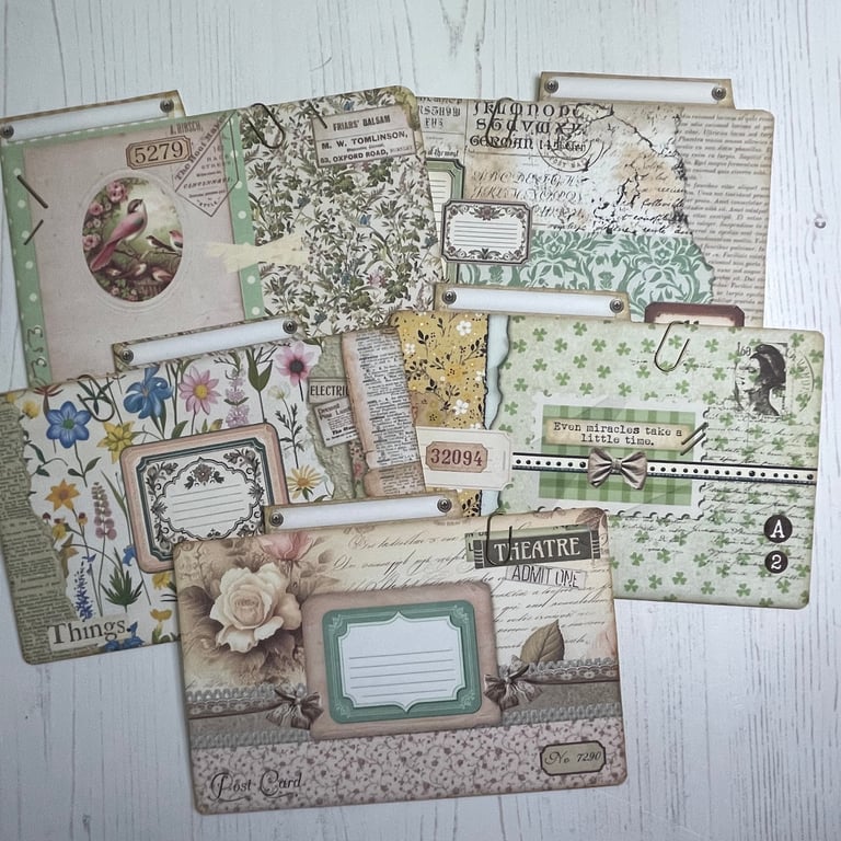 Ephemera - File Folders and Pockets by Carolee Crafts PB8 0039