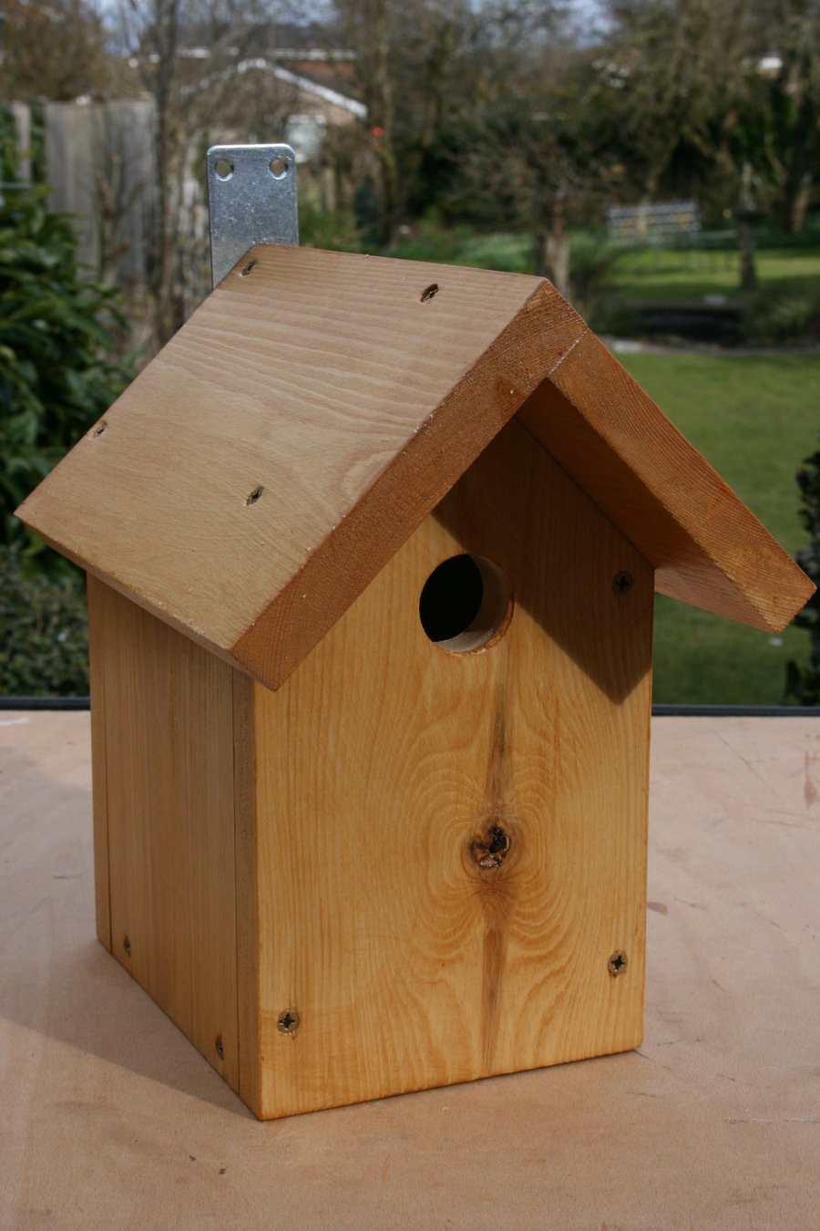 Sparrow Nest Box Apex Roof.