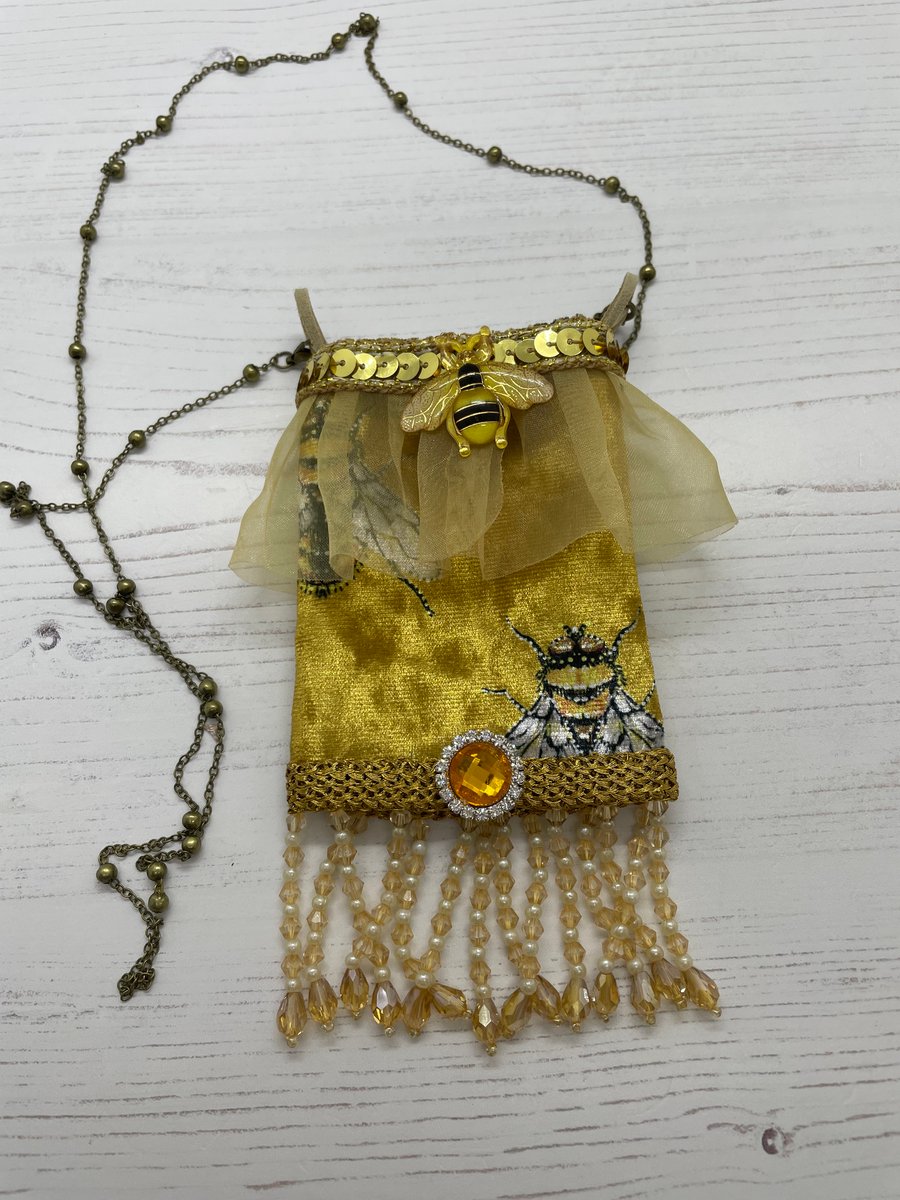 Bees - Amulet Necklace Bag  by Carolee Crafts PB2 - 0001