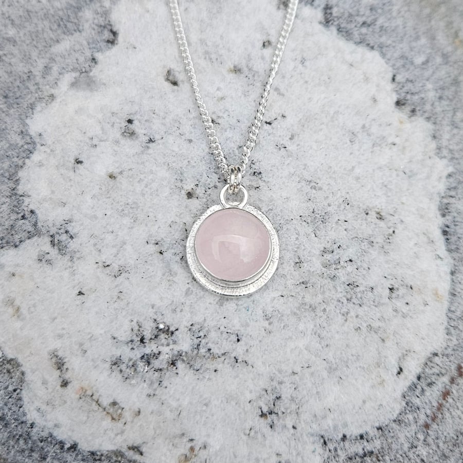 Rose Quartz Lotus Necklace 