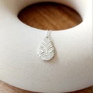 Fine silver Teardrop pendant necklace 