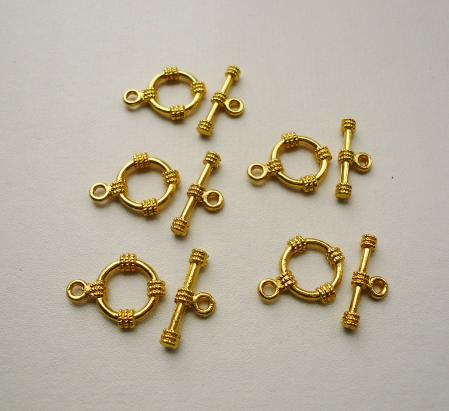 5 Sets of Gold Plated Toggle Clasps