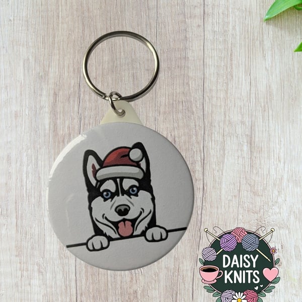 Adorable Husky Keyring with Santa Hat - Christmas Gift for Husky Dog Owners