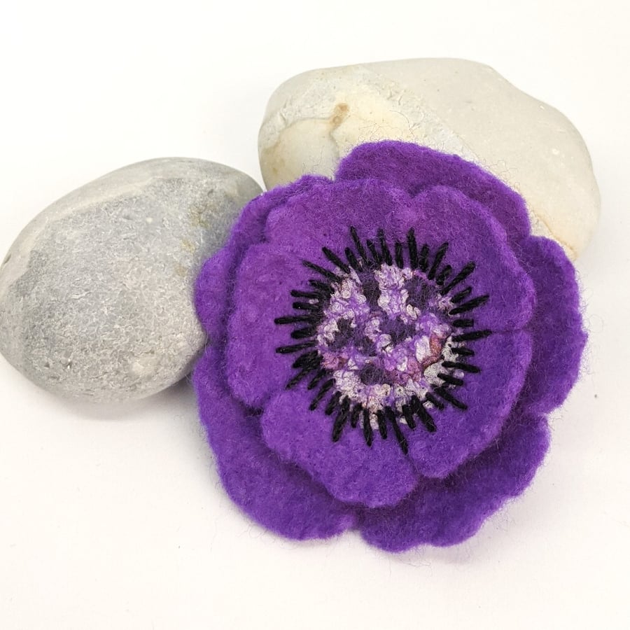 Felted flower brooch - purple anemone