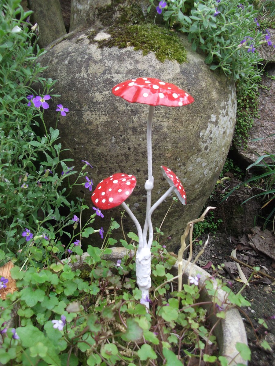 Scraptastic Toadstools garden ornament. Folksy
