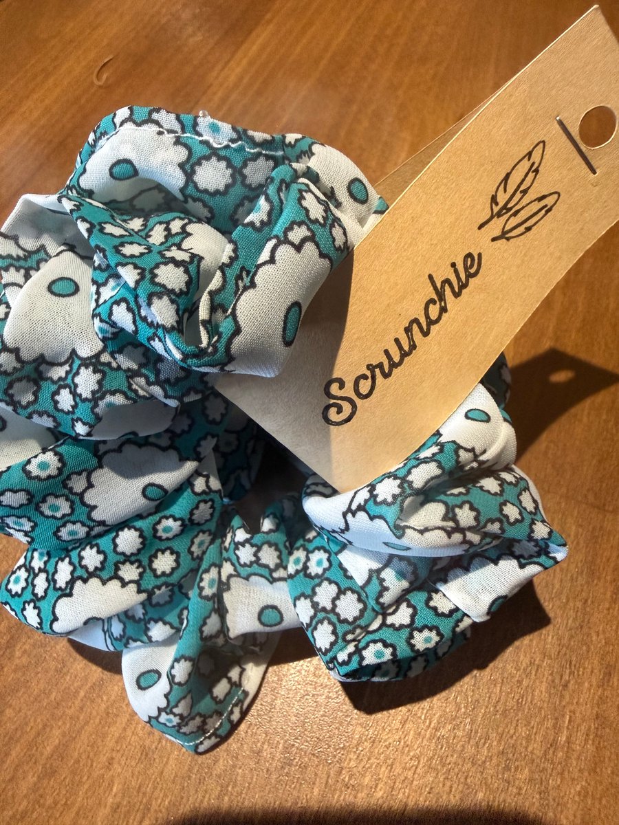 Pair of Daisy Print Scrunchies