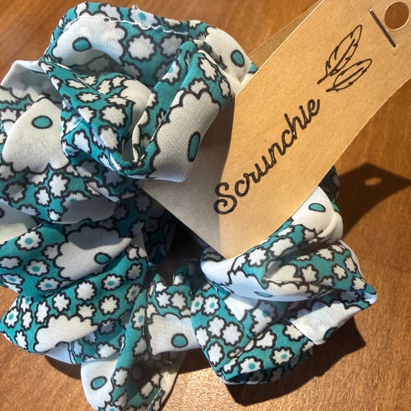 Pair of Daisy Print Scrunchies