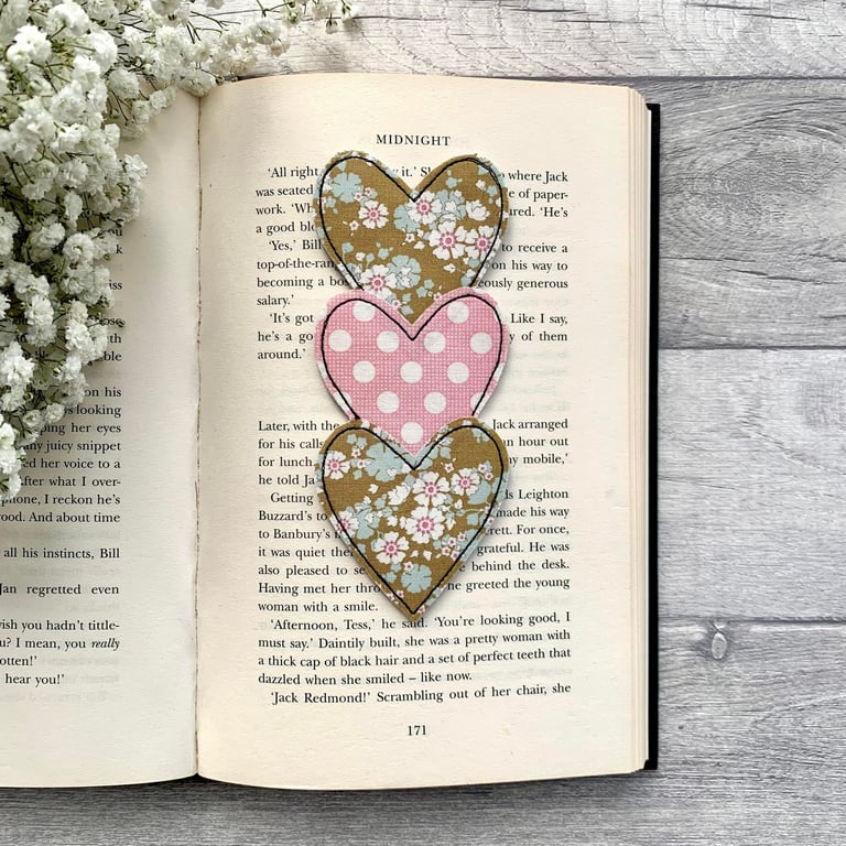 Bookmark, heart trio bookmark