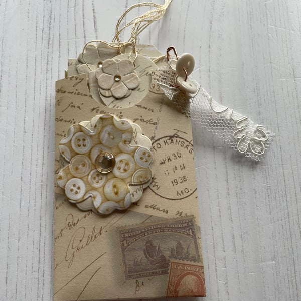 Ephemera - Life’s Journey Set of 3 Pocket Tags by Carolee Crafts PB8 - 0031